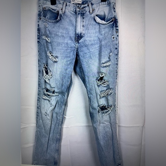 Zara Womens The Truth Slim Distressed Vintage Repair Light Wash Jeans Sz 10 - Picture 1 of 8